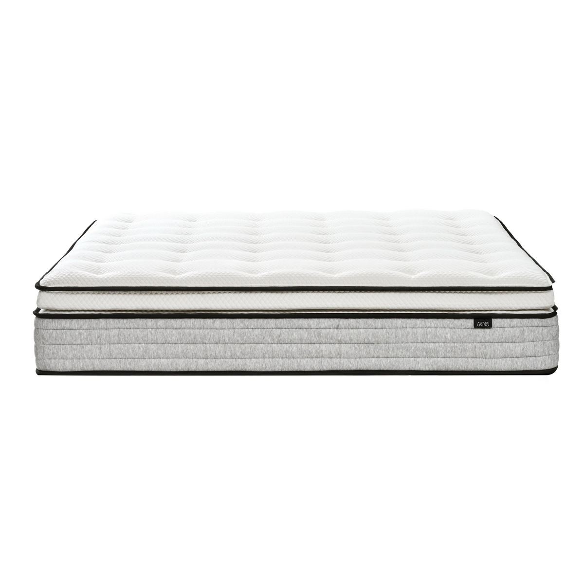 Deluxe AG 床墊的正面視圖,展示其 Pillow Top 設計與灰色橫紋床邊。